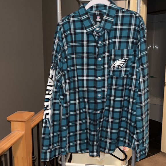 NFL Other - Philadelphia Eagles Button Up Plaid